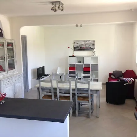 Le 43 Ferienhaus La Trinité